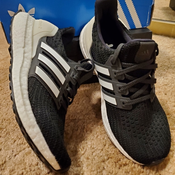 Adidas Ultra Boost/NWOT/Size 5.5 - Picture 11 of 11